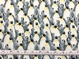 Penguins CD-1695 - White Fabric - 1/2 Meter - Cotton Fabric