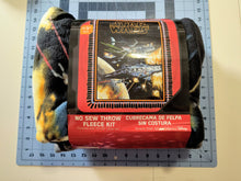 Load image into Gallery viewer, Star Wars - War Ship - No Sew Throw Fleece Kit
