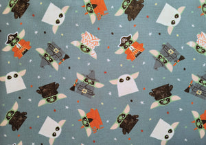 Character Halloween IV - Child Ready for Halloween - Teal Fabric - 1/2 Meter - Cotton Fabric