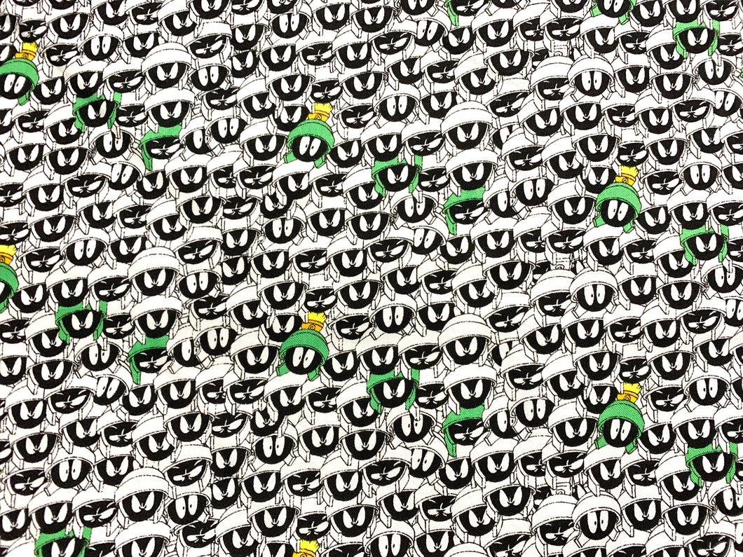 Looney Tunes II - Looney Tunes Marvin Expressions - White Fabric - 1/2 Meter - Cotton Fabric