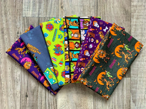 Scooby-Doo Retro 6PCS Fat Quarter Bundle - Cotton Fabric